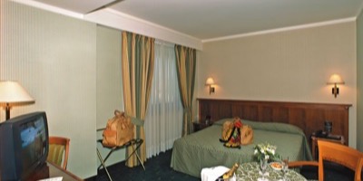 Hotel bedroom